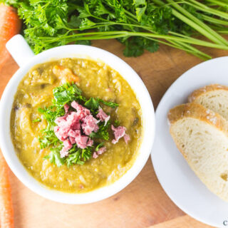 Slow-Cooker Split Pea Soup | Catz in the Kitchen | catzinthekitchen.com #SlowCooker