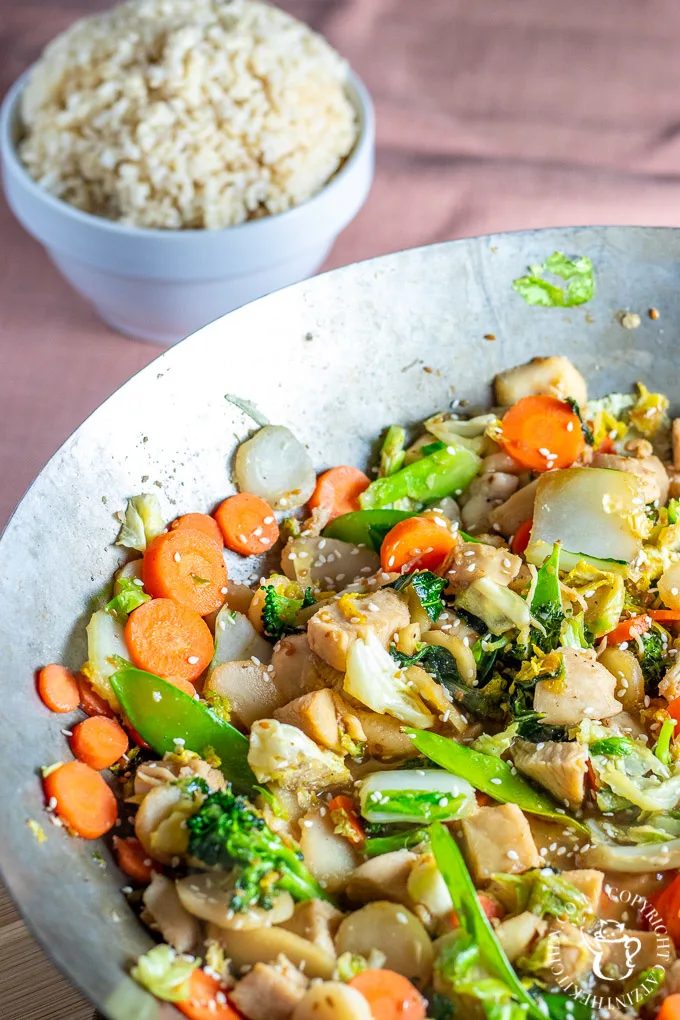 This simple, flexible recipe for honey ginger stir fry with chicken should be one of your go-to easy weeknight dinner recipes!