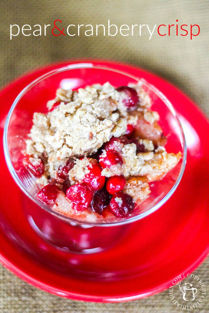 Pear & Cranberry Crisp | Catz in the Kitchen | catzinthekitchen.com | #pear #cranberry #crisp #dessert