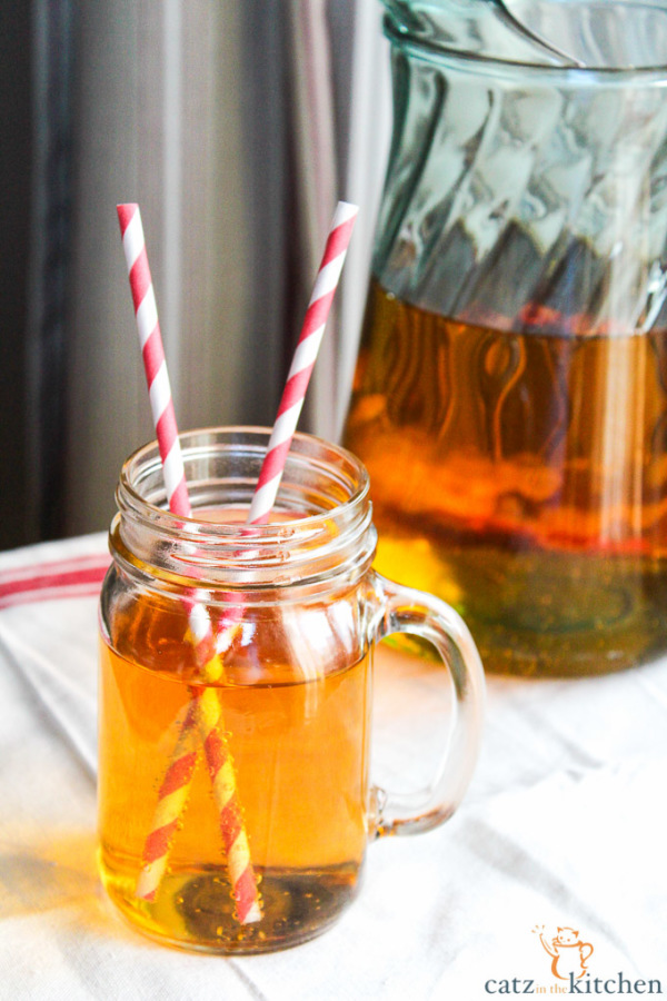 Homemade Sparkling Apple Cider