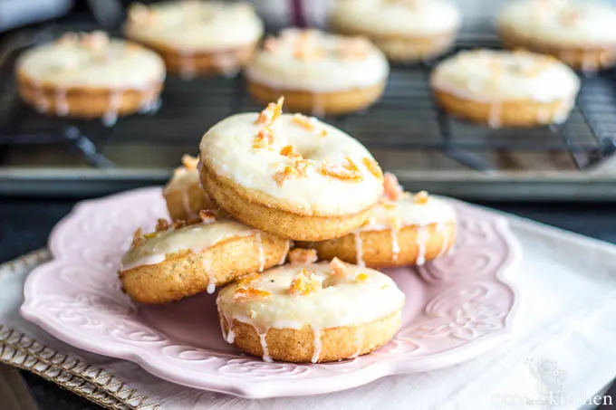 Grapefruit Doughnuts | Catz in the Kitchen | catzinthekitchen.com #doughnuts