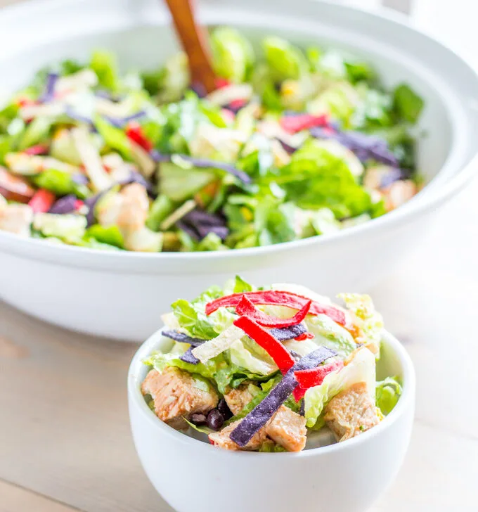 Craving some fresh, crispy Panera Bread BBQ Chicken Salad goodness without leaving your four walls? This recipe delivers - Voila! 