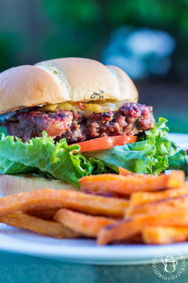 Bacon Gouda Burgers - Catz In The Kitchen