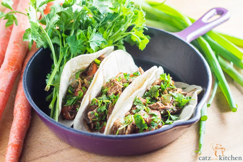 Slow-Cooker Turkey Mole Street Tacos