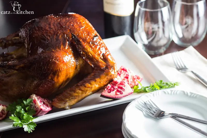 Pomegranate Molasses Glazed Turkey | Catz in the Kitchen | catzinthekitchen.com | #Thanksgiving #pomegranate #turkey