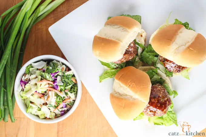 Chinese Meatball Sliders | Catz in the Kitchen | catzinthekitchen.com #sliders