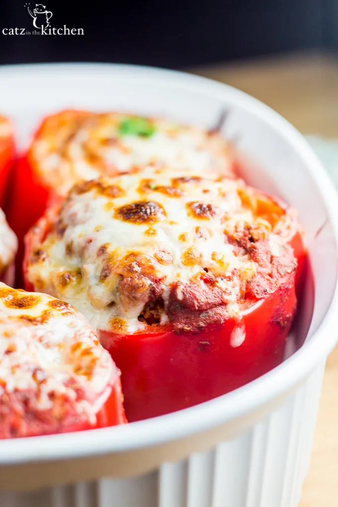 Stuffed Peppers | Catz in the Kitchen | catzinthekitchen.com #peppers