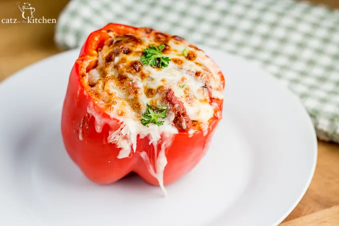 Stuffed Peppers | Catz in the Kitchen | catzinthekitchen.com #peppers