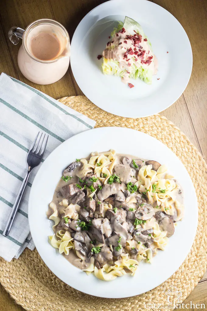 Beef Stroganoff | Catz in the Kitchen | catzinthekitchen.com #beef