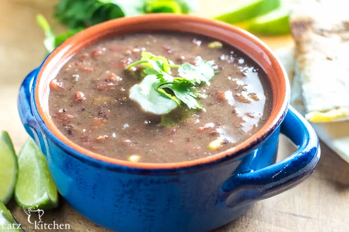 Slow Cooker Black Bean Soup