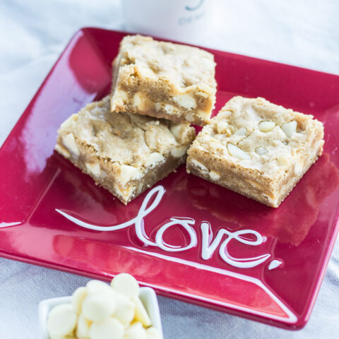 White Chocolate Macadamia Nut Blondies