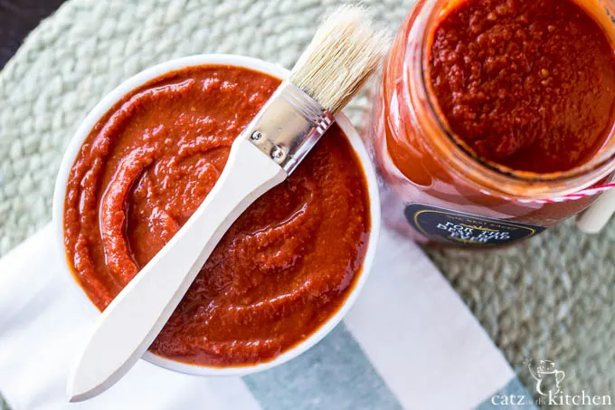 Homemade BBQ Sauce | Catz in the Kitchen | catzinthekitchen.com #fathersday