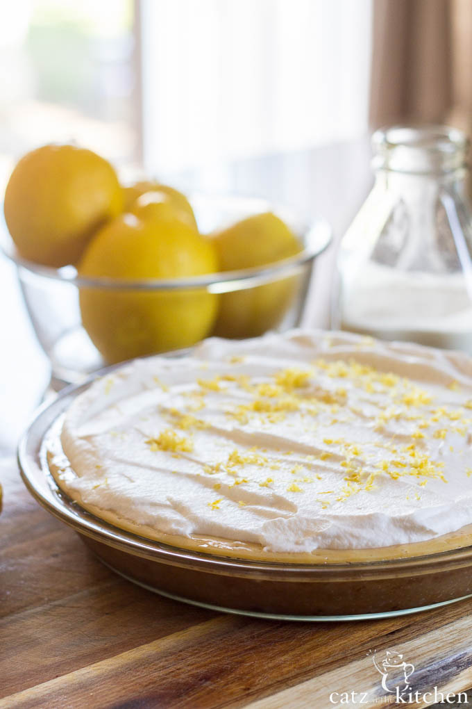 Lemon Cream Pie | Catz in the Kitchen | catzinthekitchen.com #FathersDay