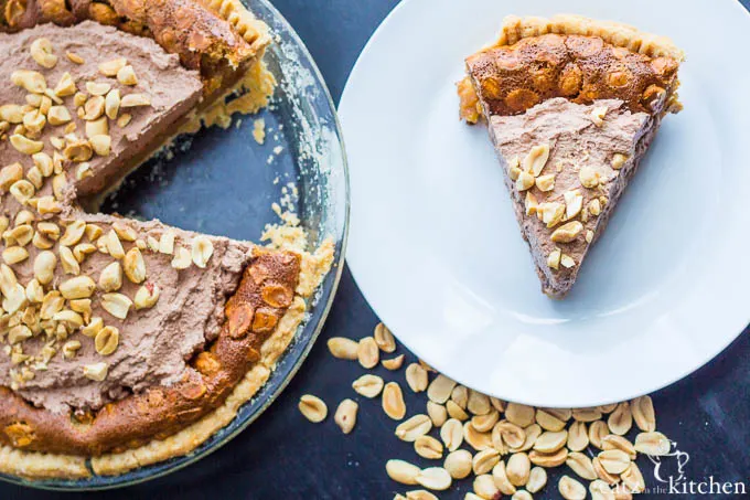 Old-Fashioned Peanut Butter Pie | Catz in the Kitchen | catzinthekitchen.com #FathersDay