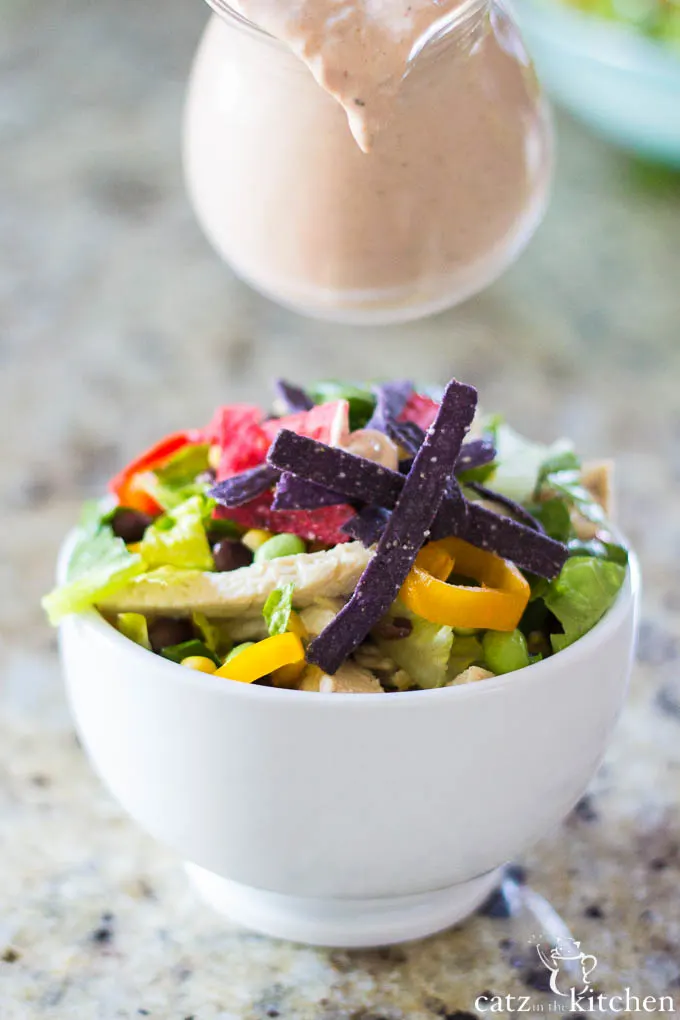 Southwest Chicken Salad | Catz in the Kitchen | catzinthekitchen.com #salad