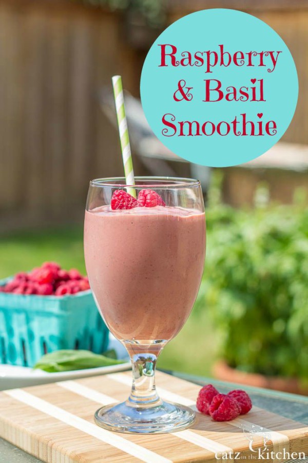 Raspberry & Basil Smoothie Catz in the Kitchen