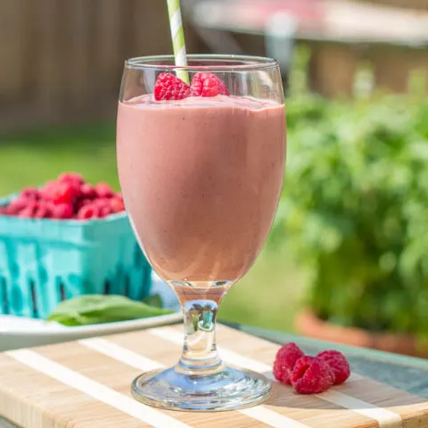 Raspberry & Basil Smoothie