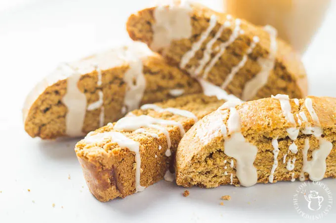 Iced Gingerbread Biscotti | Catz in the Kitchen | catzinthekitchen.com | #gingerbread #biscotti #icing