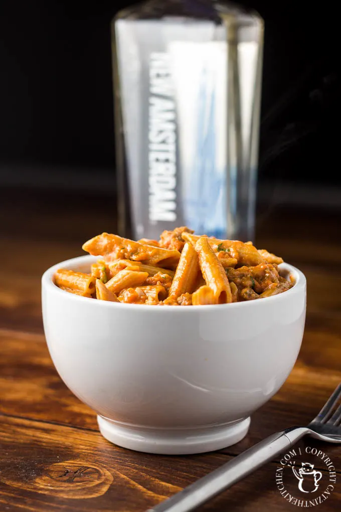 Vodka Penne | Catz in the Kitchen | catzinthekitchen.com | #penne #vodka #pasta