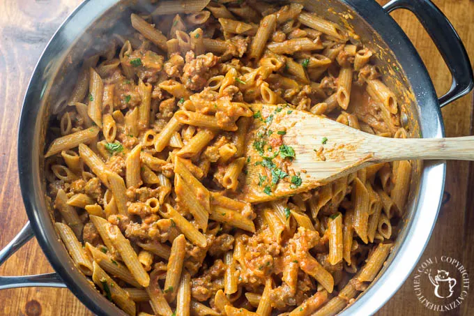 Vodka Penne | Catz in the Kitchen | catzinthekitchen.com | #penne #vodka #pasta