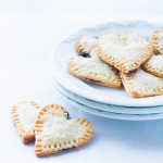 Mini Blackberry Lime Empanadas | Catz in the Kitchen | catzinthekitchen.com | #berries #jam #oregon #desserts #empanadas