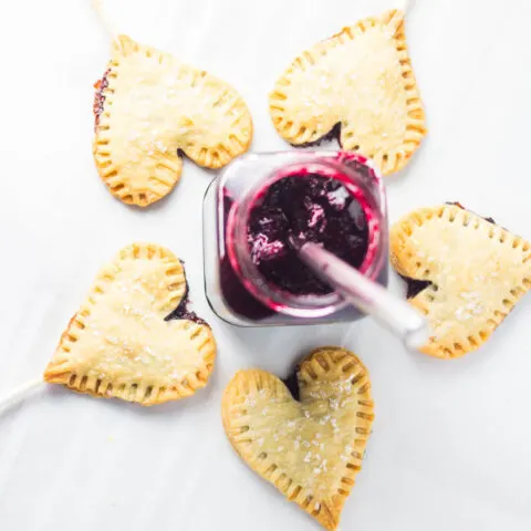 Mini Blackberry Lime Empanadas | Catz in the Kitchen | catzinthekitchen.com | #berries #jam #oregon #desserts #empanadas