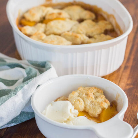 Old Fashioned Peach Cobbler