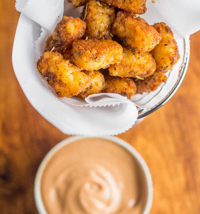 Crunchy on the outside, soft and hot on the inside, with just the right amount of zesty kick, these Copycat McMenamins Cajun Tots are where it’s at.