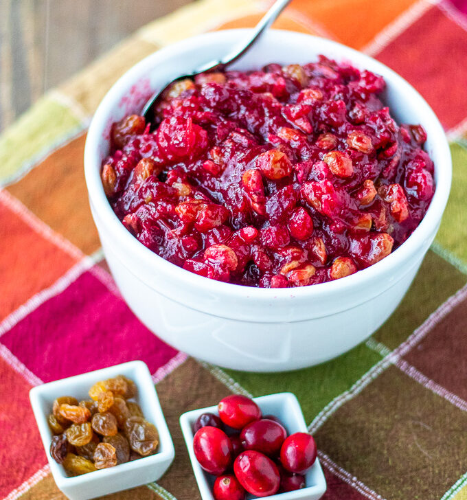 Forget the canned stuff and whip up a flavorful, homemade spiced cranberry sauce with pecans and raisins this Thanksgiving - in about 15 minutes!