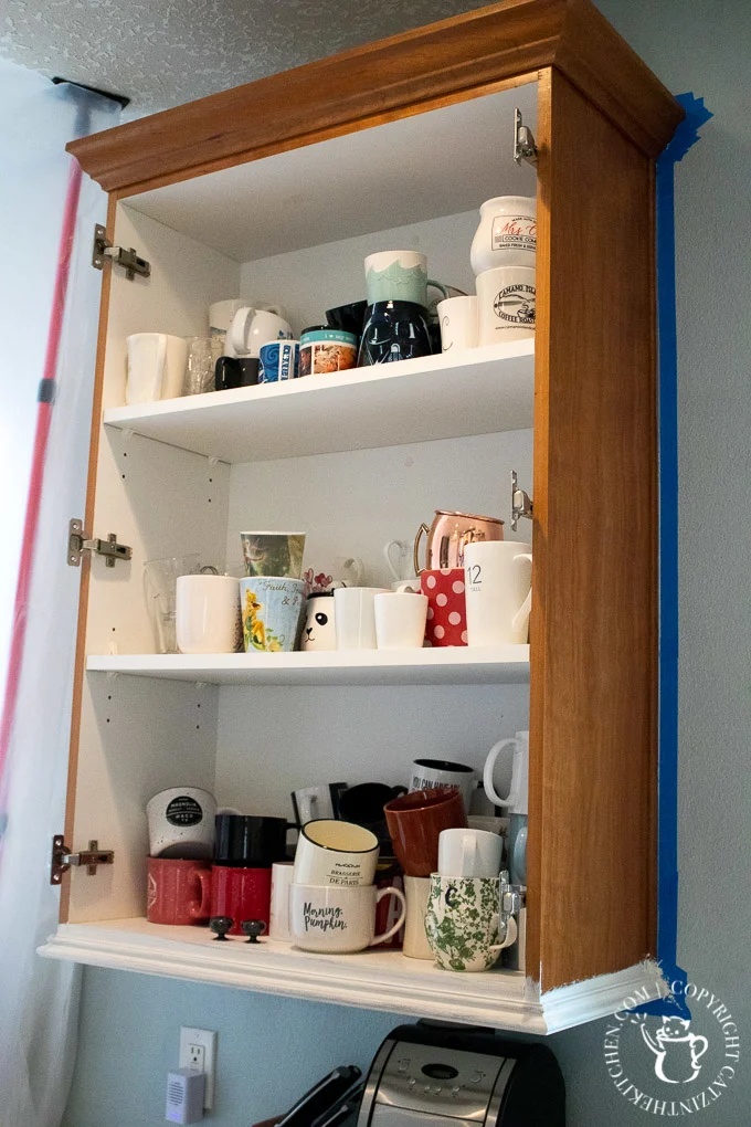 DIY: Painting our Kitchen Cabinets with White Milk Paint - Catz in