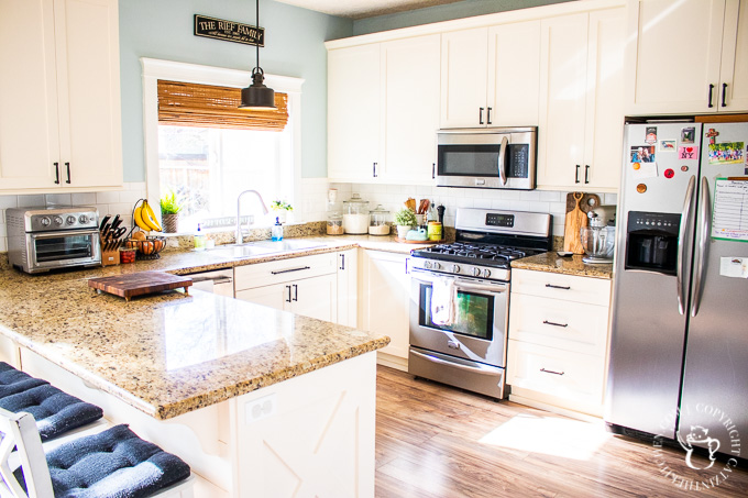 DIY Subway Tile Backsplash for ultra low budget farmhouse kitchen refresh 