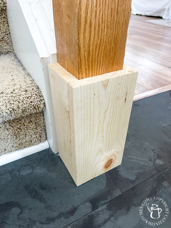 DIY 20 Newel Post Makeover Catz in the Kitchen