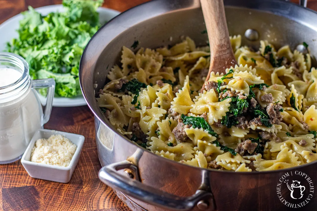 Kale & Sausage Pasta ingredients 