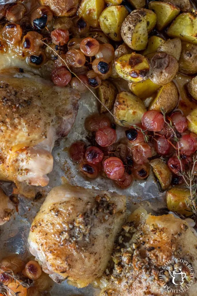 Chicken with Grapes on a pan 