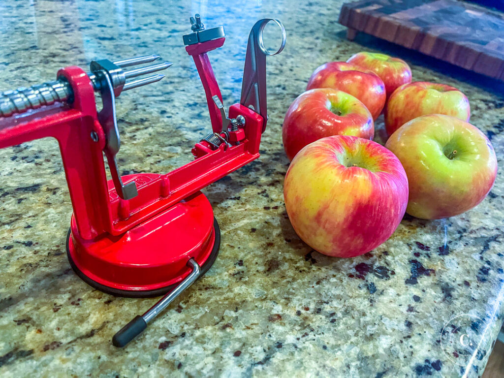 apples and apple corer 