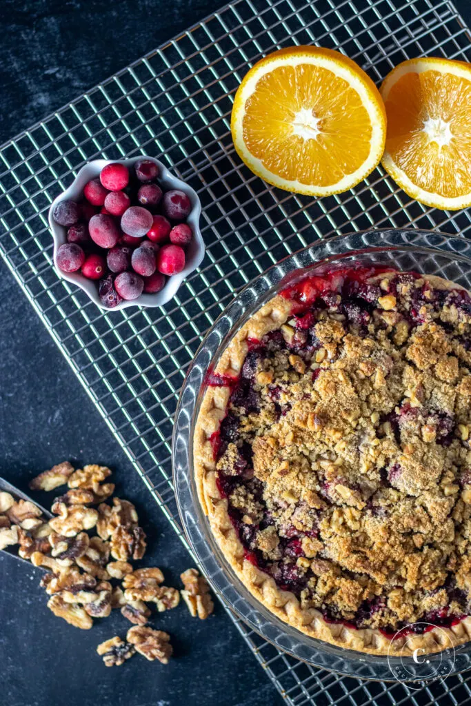 Easy Cranberry Streusel Pie with ingredients 