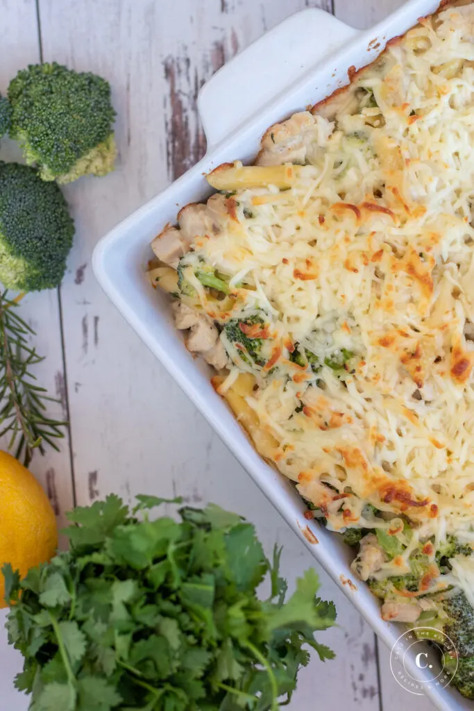 Chicken & Broccoli Alfredo Casserole - Catz in the Kitchen