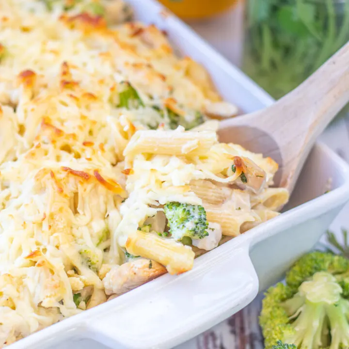 Chicken & Broccoli Alfredo Casserole