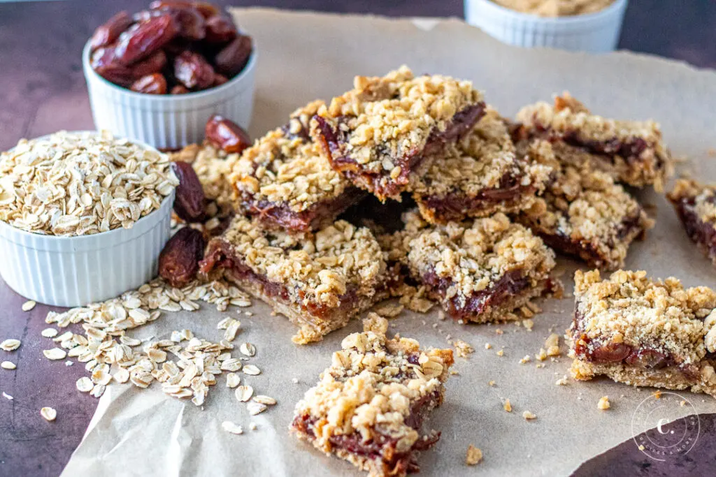 Date & Oat Bars recipe 